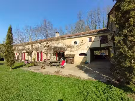 maison sourzac 8 pièce(s) 232 m2