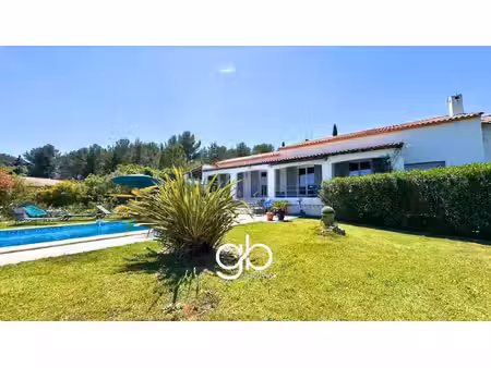 maison a vendre plain-pied avec piscine et dépendance à prades-le-lez - collection gb...