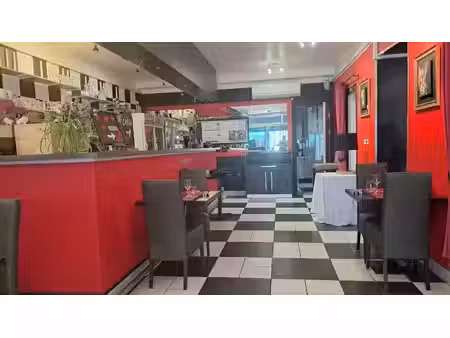 vente locaux professionnels 4 pièces 114 m² à le pont-de-beauvoisin (73330)  73 000 €