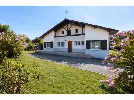 narrosse charmante maison de plain-pied de 108 m² sur un terrain de 5 340 m² avec piscine 
