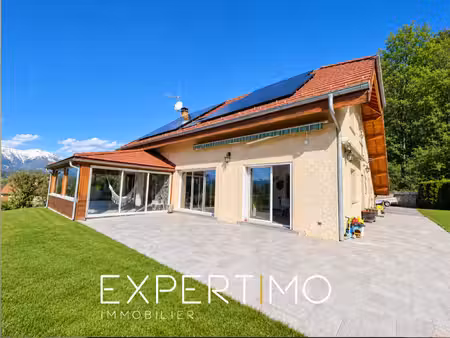 à vendre à buissard : villa terrasse