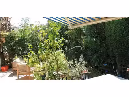 villa avec piscine et terrasse le lavandou (83)