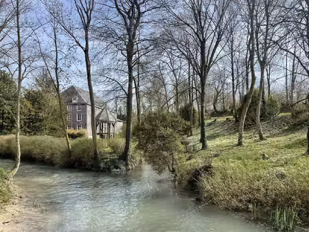 en champagne  dans la vallée de la moivre  un important moulin 'monté à l'anglaise' fondé.