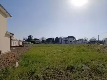 vente terrain 845 m² à tournefeuille (31170)  255 275 €