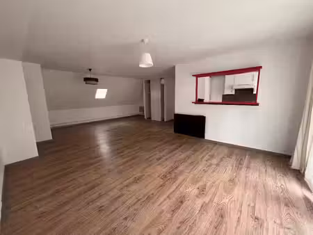 location appartement 3 pièces 79.37 m² à douai (59500)  750 €