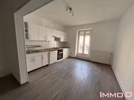location appartement 4 pièces 90 m² à thaon-les-vosges (88150)  760 €