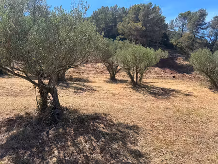 terrain à bâtir de 586m² viabilisé  dans lotissement neuf de 8 lots