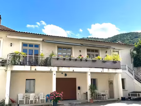 immeuble dans résidence sécurisée centre-ville
