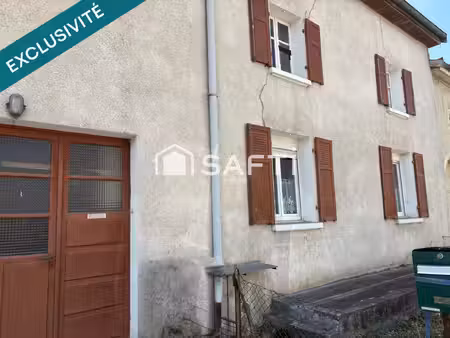 maison de 80 m² avec 3 chambres avec un terrain de 537 m² dans un village a 5 minutes de v