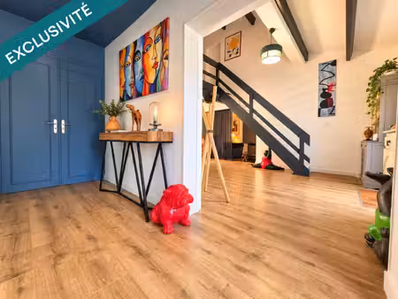 maison 5 pieces 3 chambres  piscine et dependances