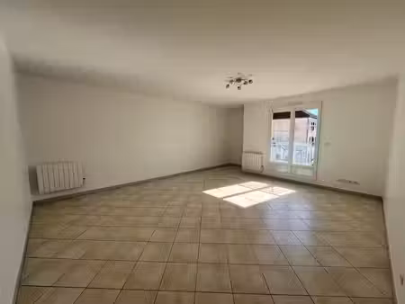 location appartement 3 pièces 74.86 m² à la ferté-sous-jouarre (77260)  1 060 €