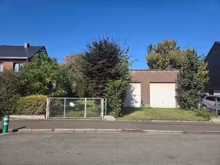 terrain constructible 763m² à oupeye  verdoyant