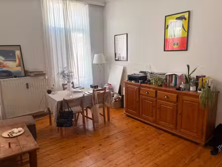 très bel appartement 1 chambre  semi-meublé