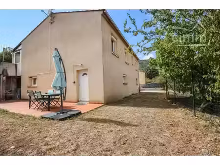 un bien  deux logements — confortables et clés en main avec jardin et garage