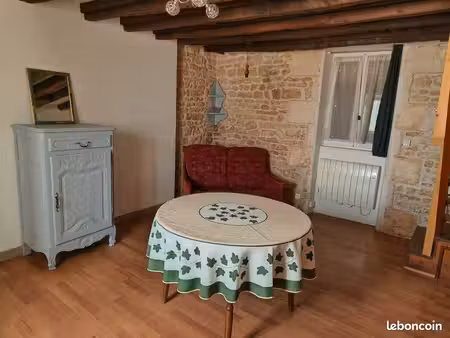 loue agréable petite maison proche commerces