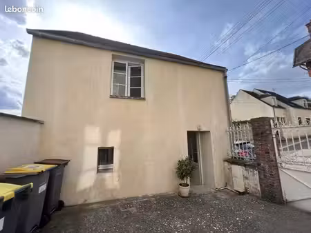 maison à lorrez-le-bocage-préaux (77710)