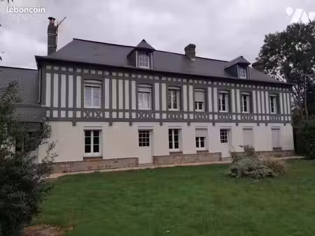maison 7 pièces 187 m²