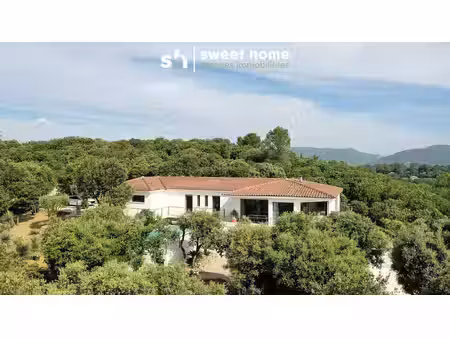 neoules : villa de prestige moderne vue panoramique & calme absolu