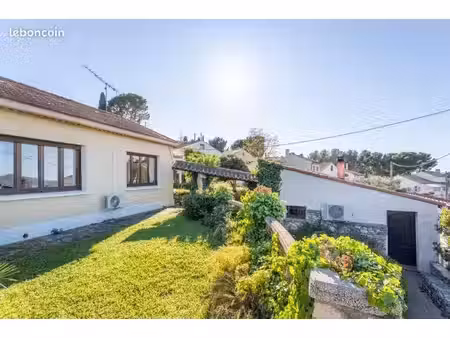deux maisons terrain 800m2 vue étang