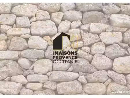 terrain 600 m² greasque