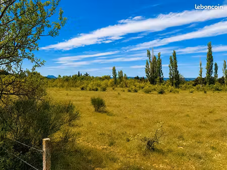 terrain 16640 m² lamanon