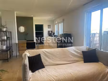 a louer à saint avé centre  appartement t3 meublé