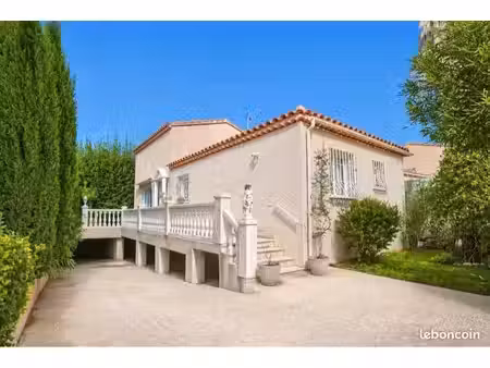 la couronne - villa à vendre
