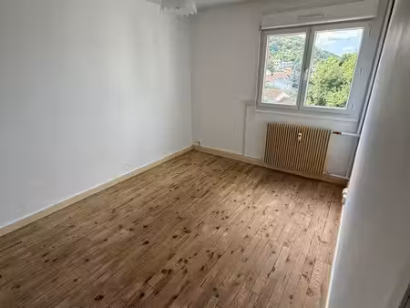 appartement t4