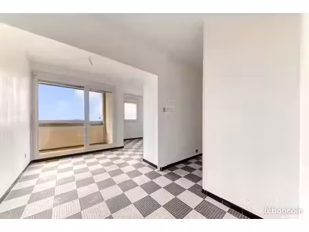 appartement 3 pièces 70 m²