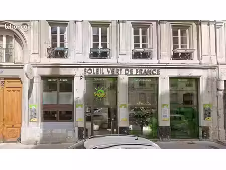 local commercial 233 m²