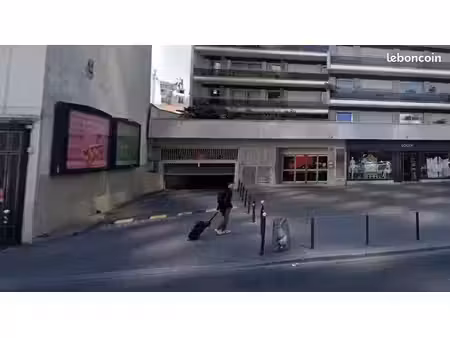 parking 21 rue du départ  paris 14