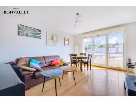châtillon - 2 pieces avec grand balcon