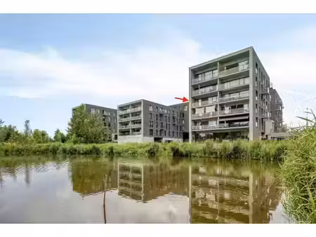 uniek appartement met terras en parkings te koop in hemiksem