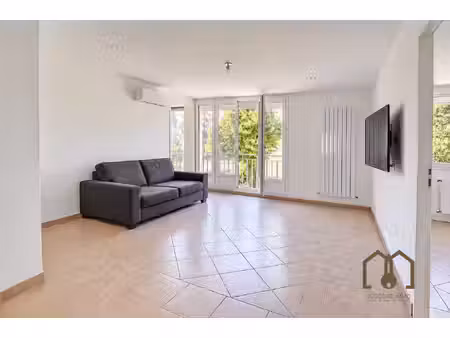 appartement t4 72 15m² rénové et climatisé avec balcon vaulx