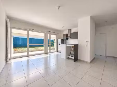 secteur calme 2 pièces avec jardin