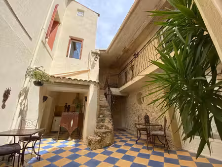 exceptionnelle maison de charme au cœur de bouzigues