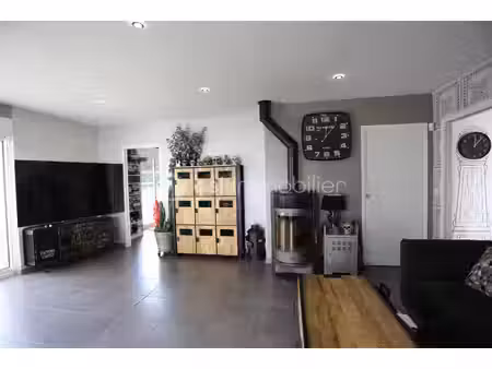 maison de 274 m² à givenchy-en-gohelle