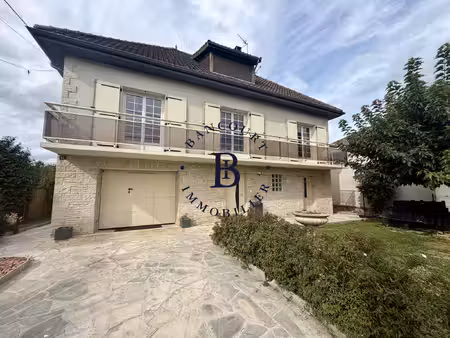 malemort proche brive  maison familliale avec studio indépendan