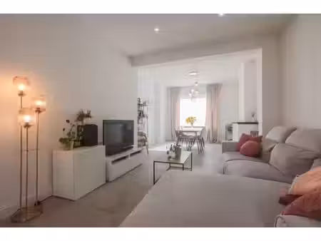 compleet vernieuwde woning in oudenaarde