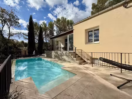 villa de 130 m² sur 2817 m²