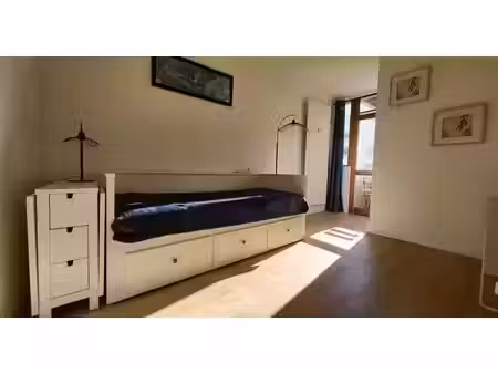 location meublée appartement 2 pièces 20 m² à marseille 10ème (13010)  680 €