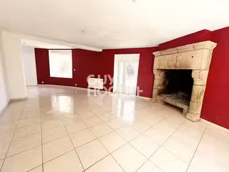 location maison 4 pièces 150 m² à eréac (22250)  700 €
