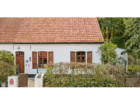 maison à louer à deurle pour € 1.400 avec 2 chambres à coucher