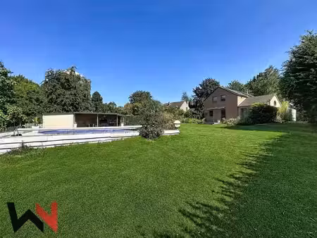 villa 4 chambres avec piscine et peb b