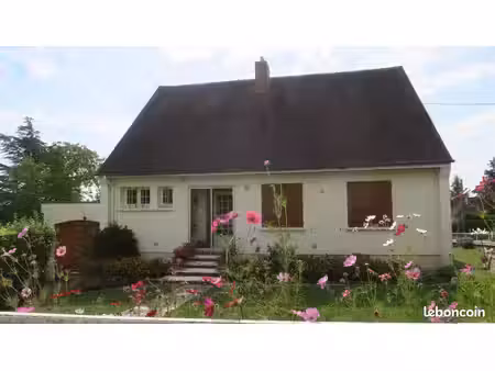 maison de qualité / fortes potentialités / 5 pièces 125 m2 / 2 garages indépendants / terr