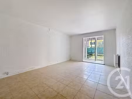 appartement f2 à louer - 2 pièces - 50 m2 - dampierre les bois - 25 - franche-comte