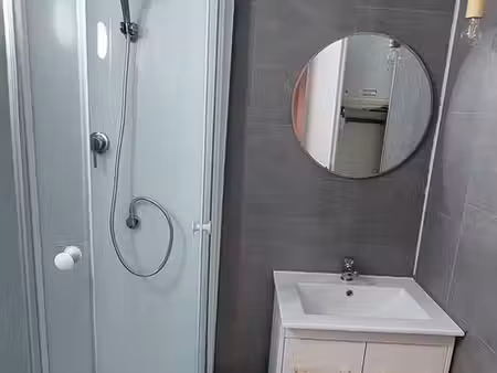 meublé f1bis/chambre séparé + place de parking