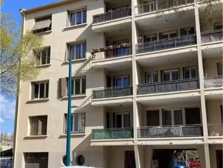 appartement t4 de 79 m² avec garage  parking  cave et balcon - centre de tournon-sur-rhône