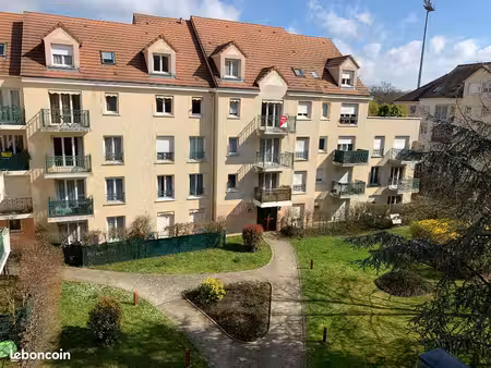 studio 1 pièce 26 m²