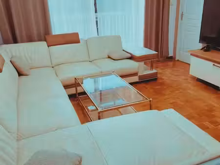 appartement 5 pièces – 4 chambres – très lumineux avec balcons